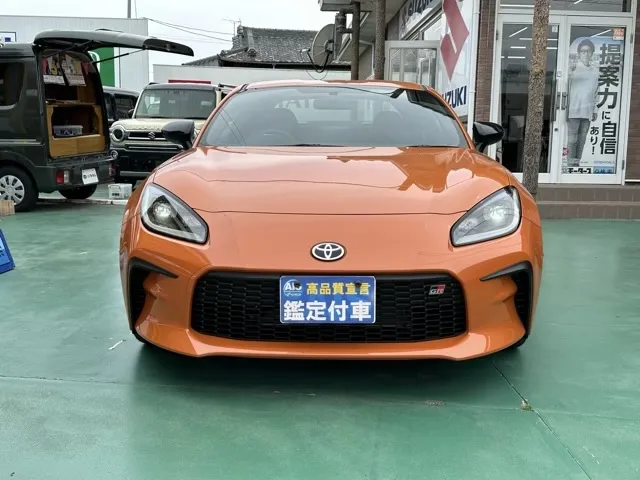 GR86(トヨタ)RZ 10thアニバーサリーLTD 6MT登録済未使用車 20