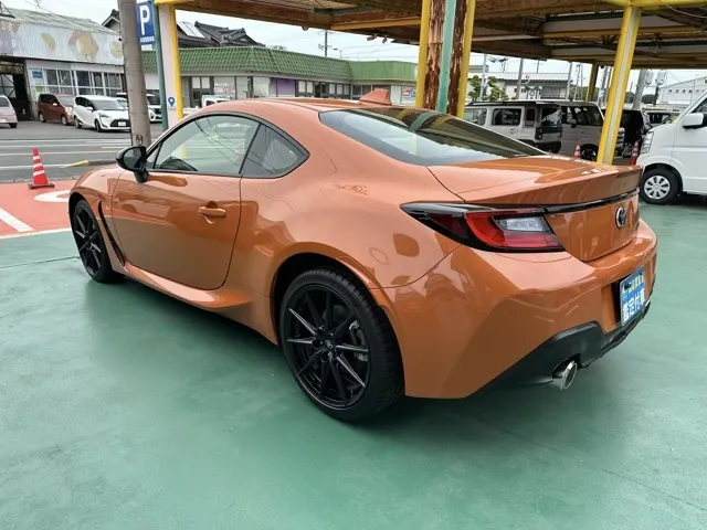 GR86(トヨタ)RZ 10thアニバーサリーLTD 6MT登録済未使用車 2