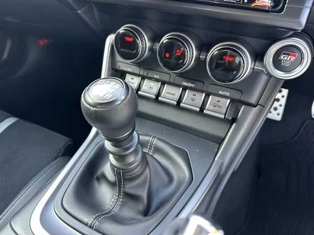 GR86(トヨタ)RZ 6MT中古車 11