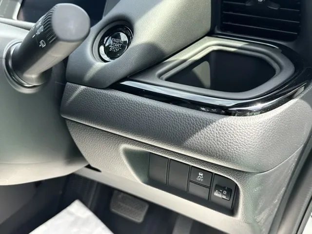 フィット(ホンダ)ＣＲＯＳＳＴＡＲ（クロスター）登録済未使用車 14
