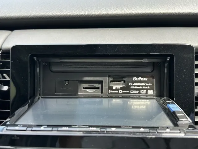 フィット(ホンダ)ＣＲＯＳＳＴＡＲ（クロスター）登録済未使用車 17
