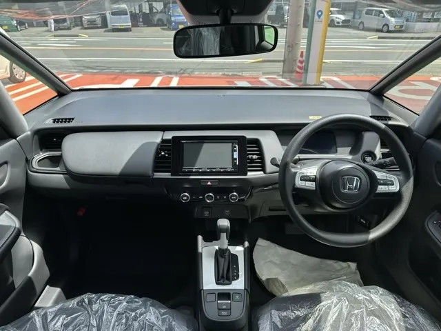フィット(ホンダ)ＣＲＯＳＳＴＡＲ（クロスター）登録済未使用車 5