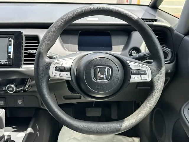 フィット(ホンダ)ＣＲＯＳＳＴＡＲ（クロスター）登録済未使用車 6