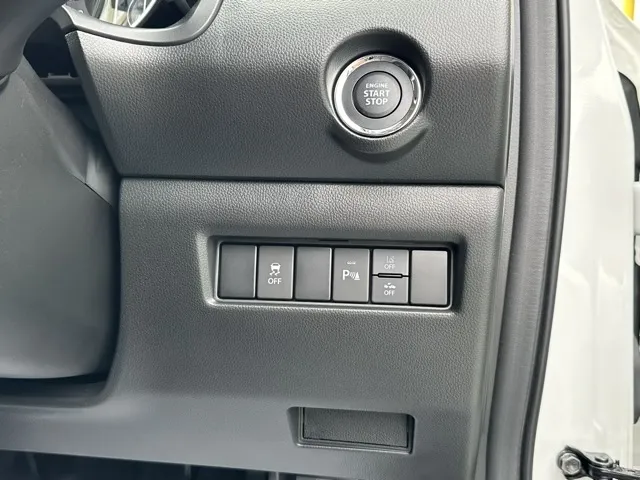 スイフト(スズキ)ベースグレード　セーフティパッケージ 全方位カメラ MTディーラ-試乗車 14