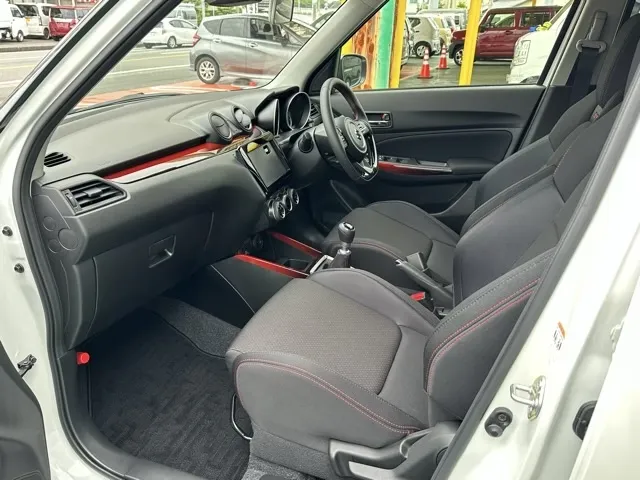 スイフト(スズキ)ベースグレード　セーフティパッケージ 全方位カメラ MTディーラ-試乗車 5
