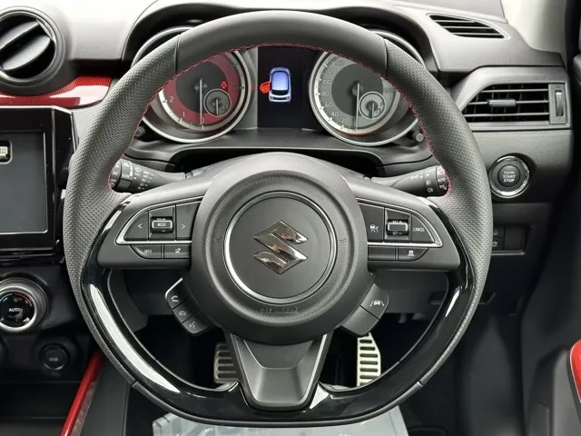 スイフト(スズキ)ベースグレード　セーフティパッケージ 全方位カメラ MTディーラ-試乗車 8