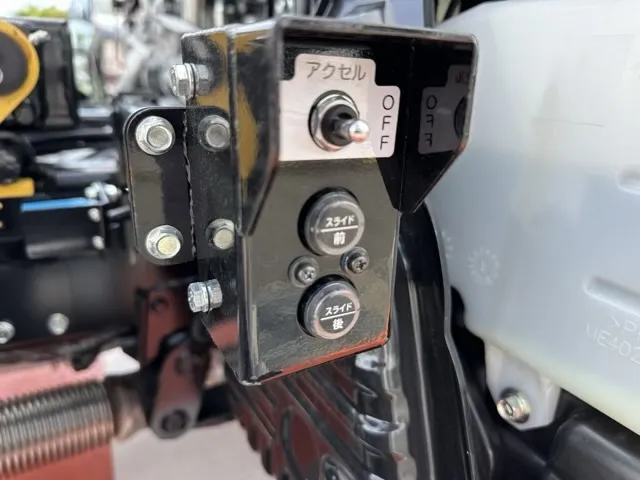 キャンター(三菱)３ｔ ローダースライドダンプレンタ登録済未使用車 13