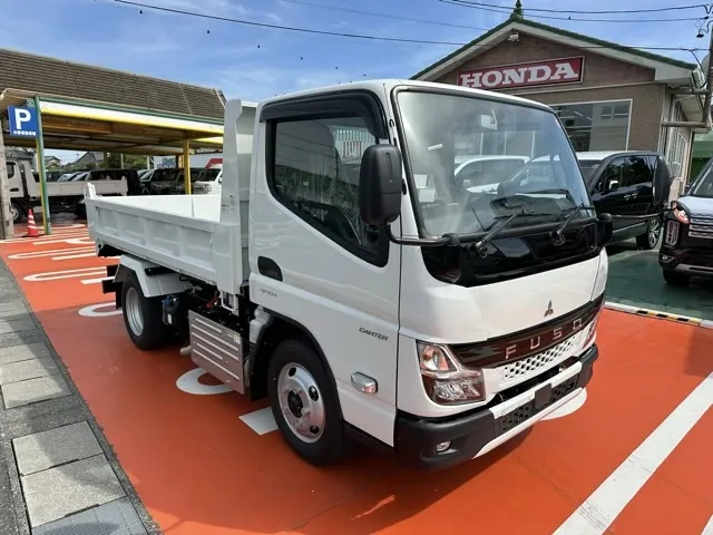 キャンター(三菱)３ｔ ローダースライドダンプレンタ登録済未使用車 27