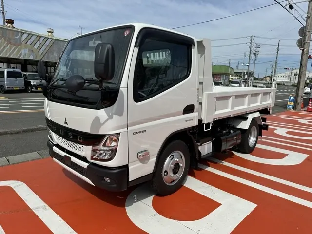 キャンター(三菱)３ｔ ローダースライドダンプレンタ登録済未使用車 28
