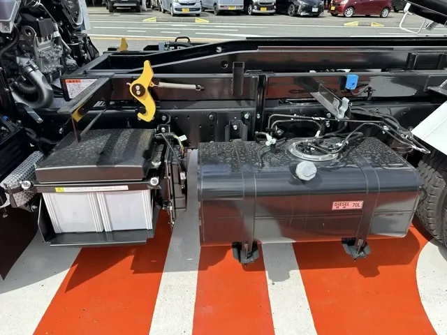 キャンター(三菱)３ｔ ローダースライドダンプレンタ登録済未使用車 6