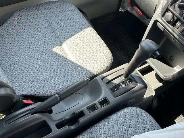 キャリートラック(スズキ)スーパーキャリイL 4WD 3AT中古車 12