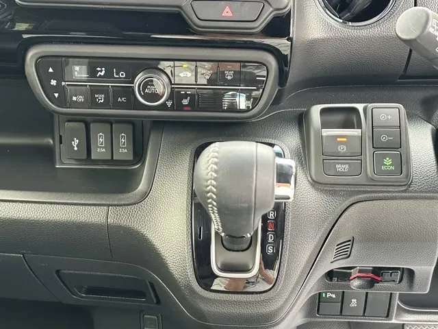 N-BOX(ホンダ)Ｌターボ 純正ナビディーラ-試乗車 12
