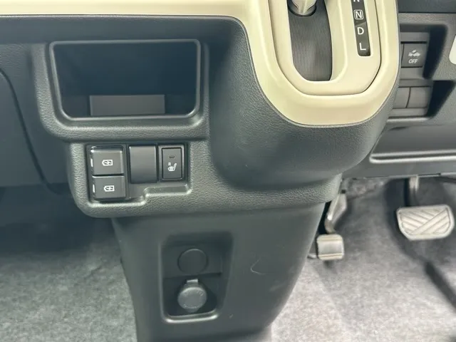 ワゴンRスマイル(スズキ)ハイブリッドXディーラ-試乗車 18