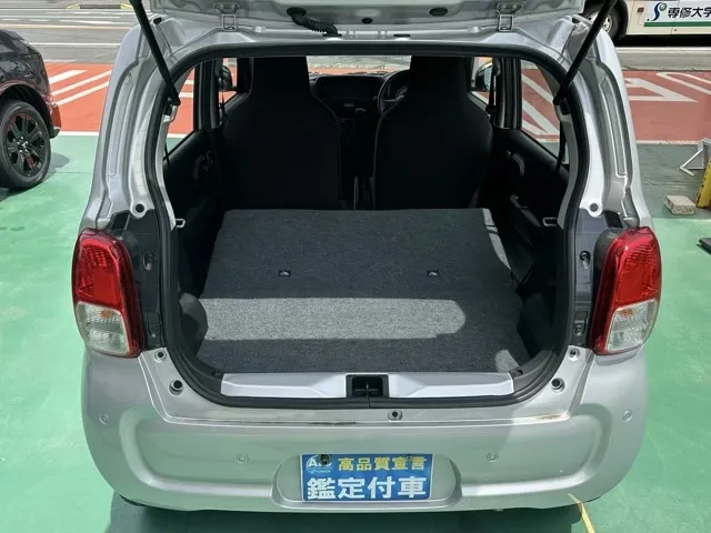 アルト(スズキ)Lタイプディーラ-試乗車 8