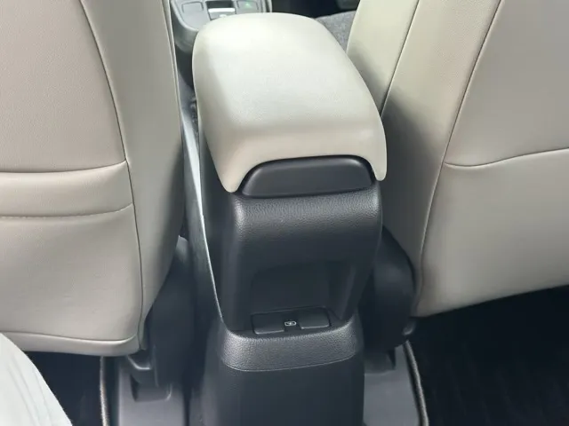 フィット(ホンダ)e：HEV ホーム メゾンレンタUP 9