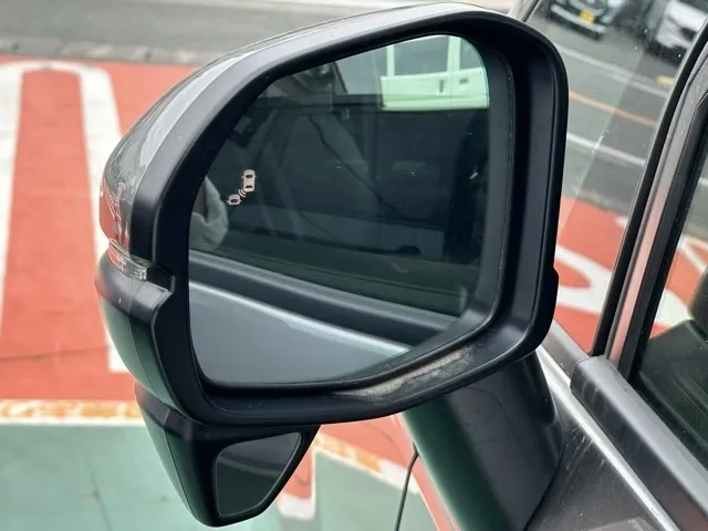 ステップワゴン(ホンダ)e・HEVスパーダ 7人登録済未使用車 5