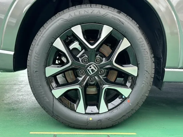 日産が「サクラ」をお披露目 星野朝子副社長「ワオ！ と声が出た」 - 価格.com