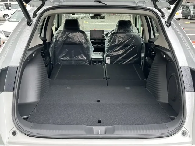 ZR-V(ホンダ)e：HEV Z ４ＷＤ 登録済未使用車 9