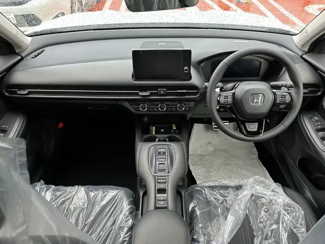 ZR-V(ホンダ)e：HEV Z ４ＷＤ 登録済未使用車 5