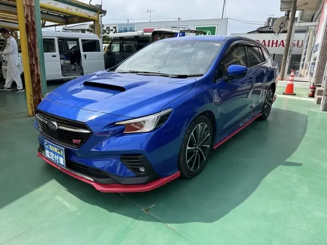 レヴォーグ(スバル)STIスポーツRディーラ-試乗車 1