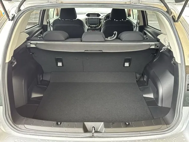 インプレッサ(スバル)2.0i-S アイサイト中古車 9
