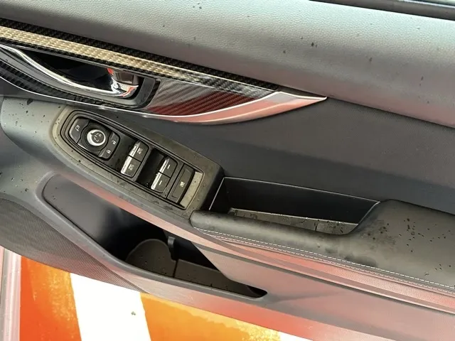 インプレッサ(スバル)2.0i-S アイサイト中古車 11