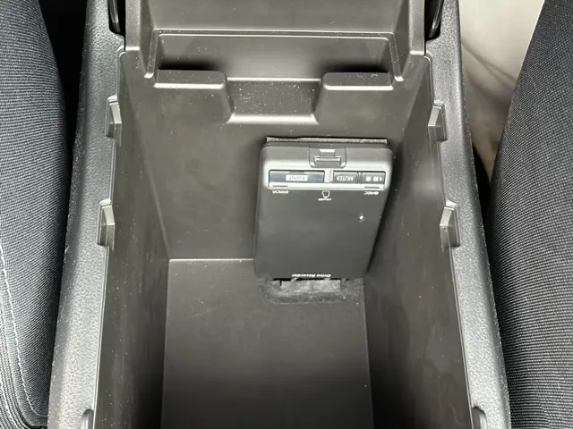 インプレッサ(スバル)2.0i-S アイサイト中古車 16