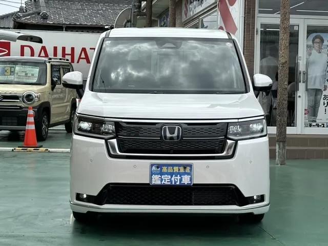 ステップワゴン(ホンダ)e・HEVスパーダ プレミアムライン 7人登録済未使用車 29