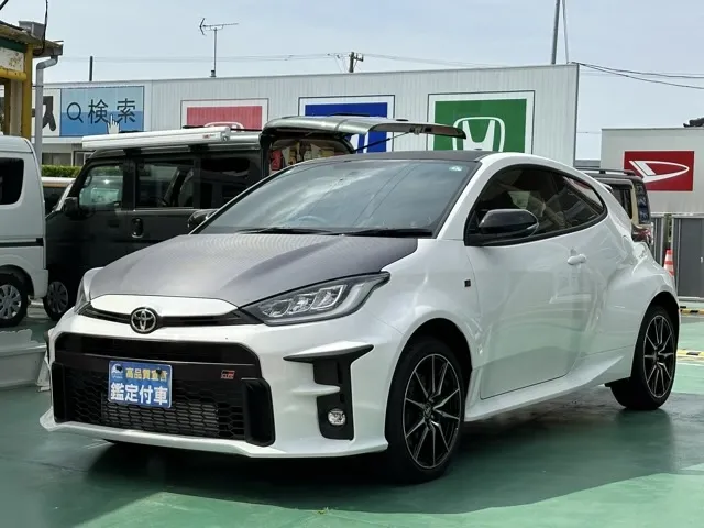 GRヤリス(トヨタ)RC ４WD 6MT中古車 1