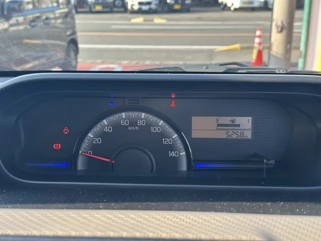 ワゴンＲ(スズキ)５速ＭＴディーラ-試乗車 18