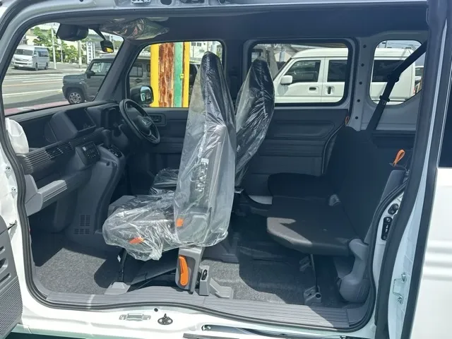 N-VAN(ホンダ)Gタイプ AT ４WD届出済未使用車 4