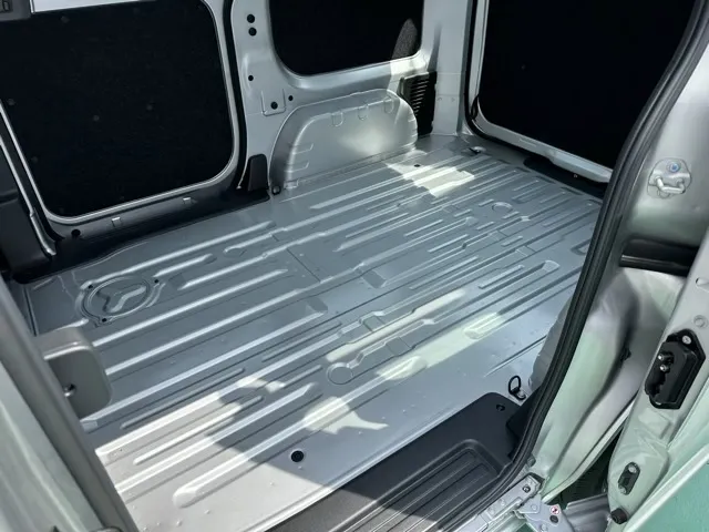 バネット(ニッサン)DX 2人乗中古車 4