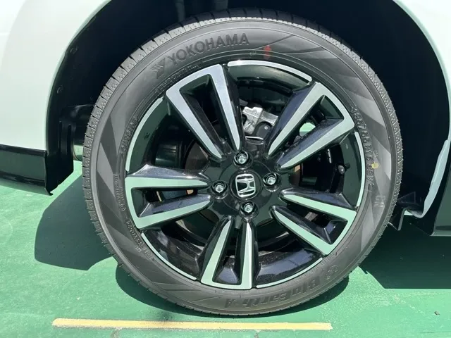 フィット(ホンダ)RS登録済未使用車 11