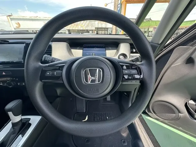 フィット(ホンダ)ベーシック中古車 14