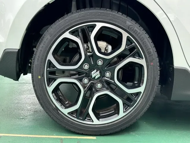 スイフト(スズキ)ベースグレード　セーフティサポート　AT登録済未使用車 10