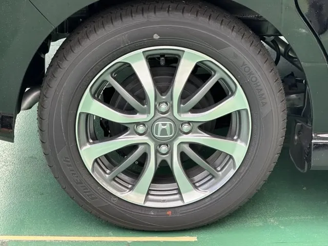 N-BOX(ホンダ)Ｌ届出済未使用車 13