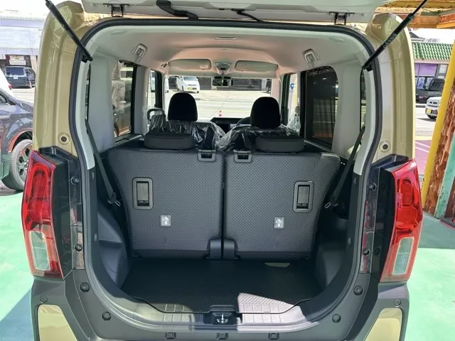 タント(ダイハツ)ファンクロス届出済未使用車 10