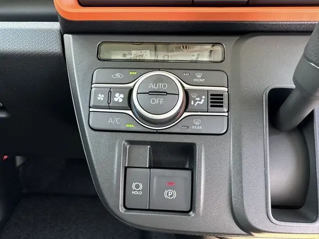 タント(ダイハツ)ファンクロス届出済未使用車 23