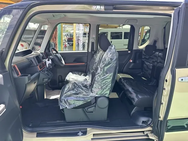 タント(ダイハツ)ファンクロス届出済未使用車 5