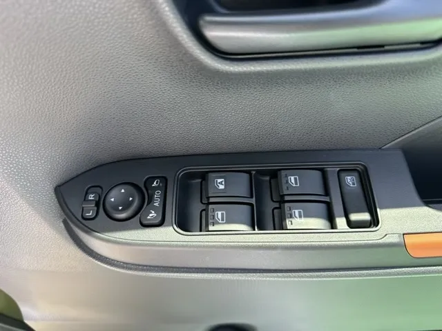 タント(ダイハツ)ファンクロス届出済未使用車 15