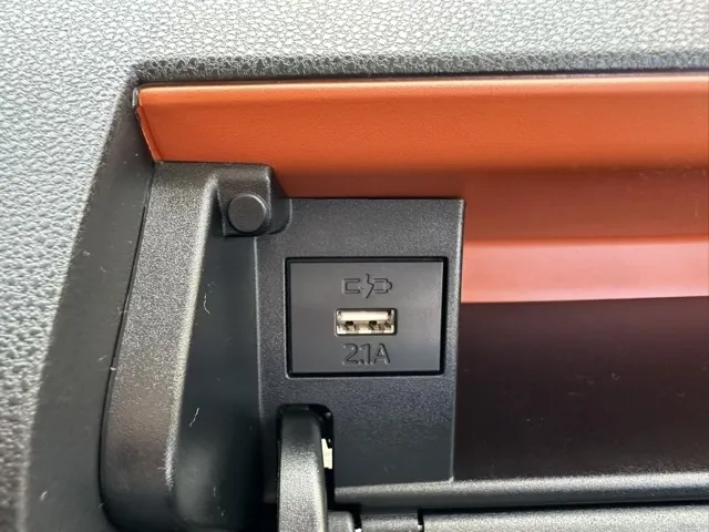 タント(ダイハツ)ファンクロス届出済未使用車 18