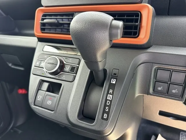 タント(ダイハツ)ファンクロス届出済未使用車 22