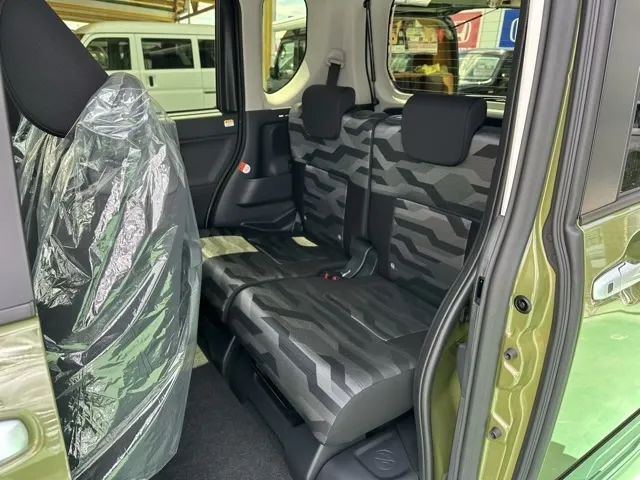 タント(ダイハツ)ファンクロス届出済未使用車 4
