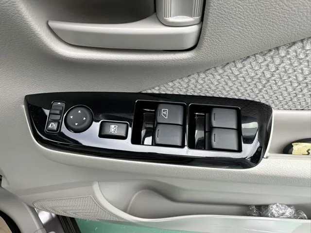 デイズ(ニッサン)Ｘ届出済未使用車 11