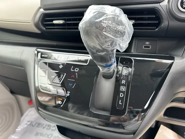 デイズ(ニッサン)Ｘ届出済未使用車 18