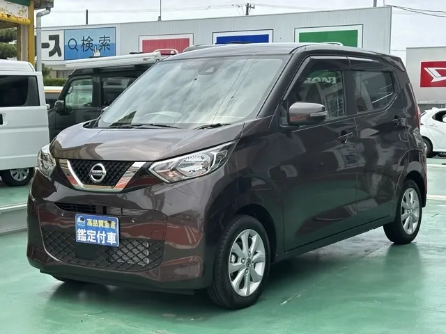 デイズ(ニッサン)Ｘ届出済未使用車 1