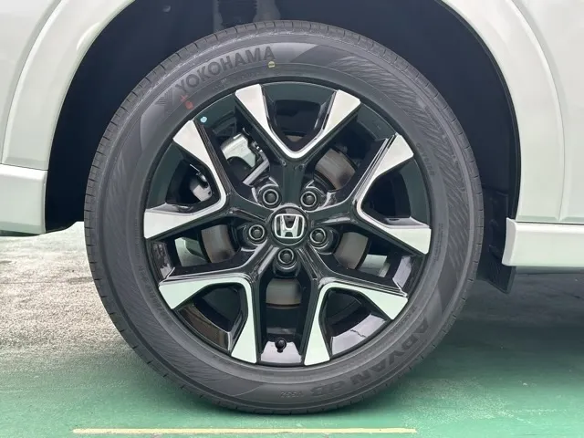 ZR-V(ホンダ)e：HEV Z BSI 後退出庫サポートレス登録済未使用車 12