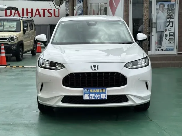 ZR-V(ホンダ)e：HEV Z BSI 後退出庫サポートレス登録済未使用車 29