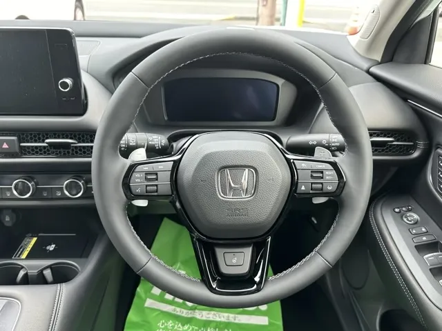 ZR-V(ホンダ)e：HEV Z BSI 後退出庫サポートレス登録済未使用車 7