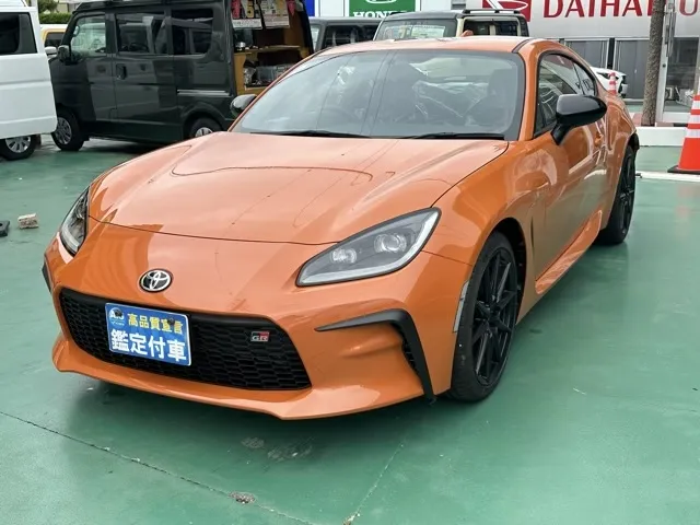 GR86(トヨタ)RZ 10thアニバーサリーLTD 6MT登録済未使用車 1